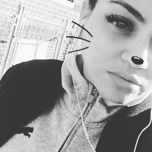 Meet your Posher, Vanessa